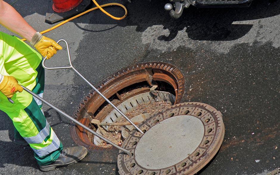 comment déboucher un lavabo Livry-Gargan